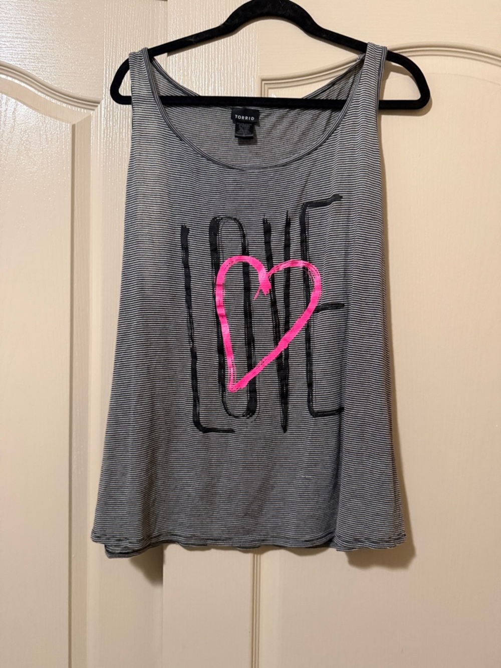 Torrid Gray Striped Tank with Pink Heart LOVE Graphic size 2